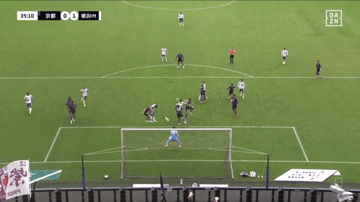 クルークスのクロスから谷村がヘディングを叩き込む