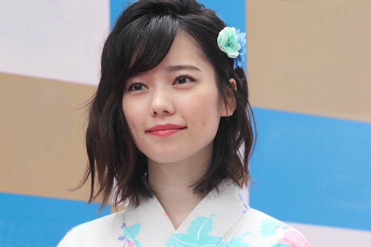 島崎遥香、カメラアプリで加工＆無加工ショットを比較　“加工なし”に絶賛の声